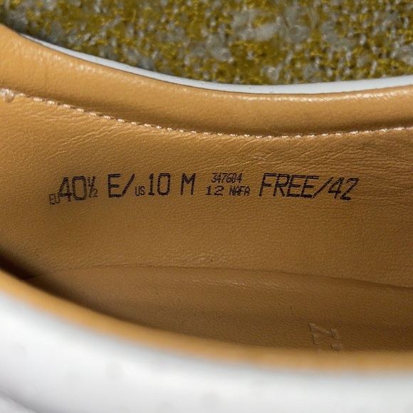 BALLY Classic White Green Sneakers - Picture 12 of 12